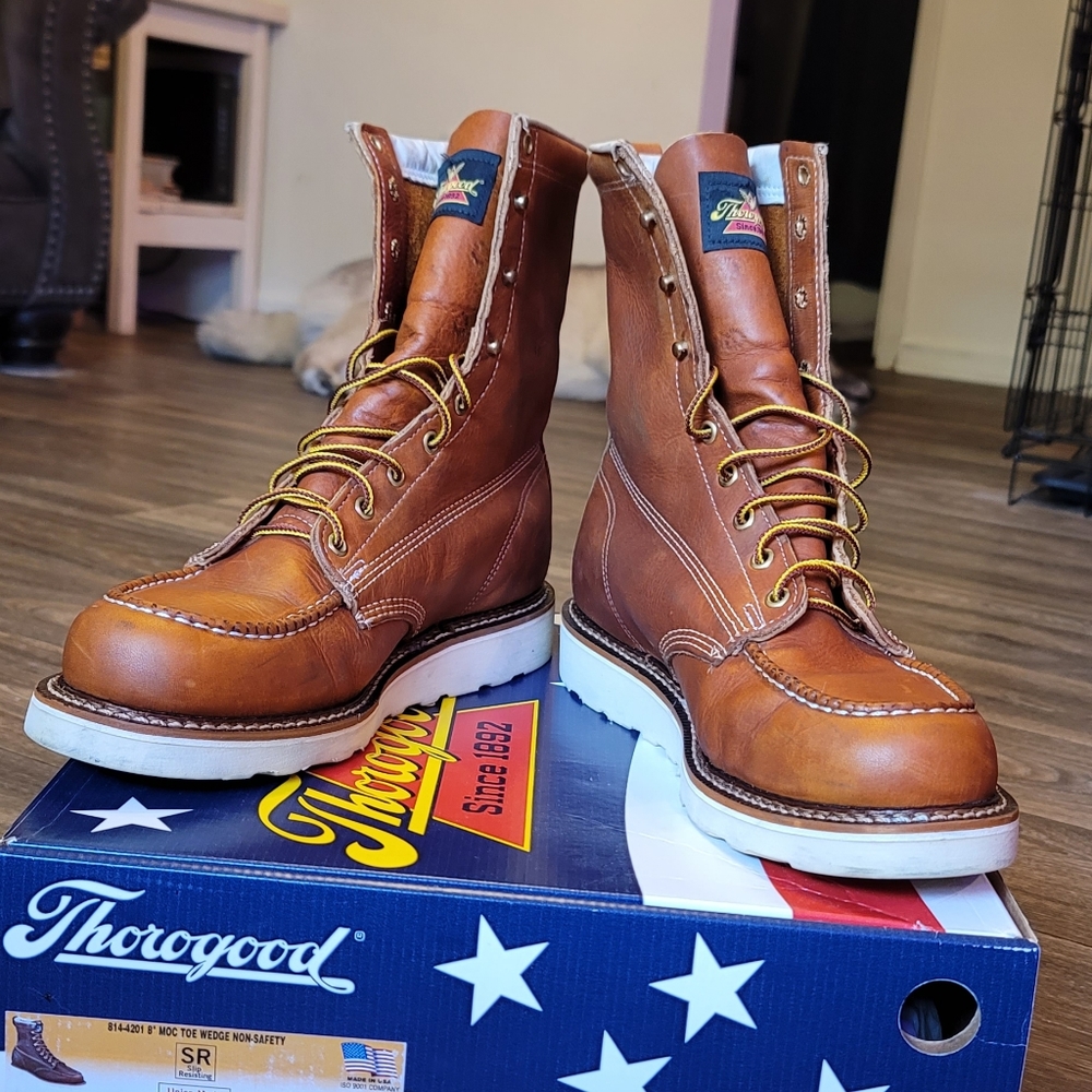 Thorogood Tobacco work boots - LIKE NEW
